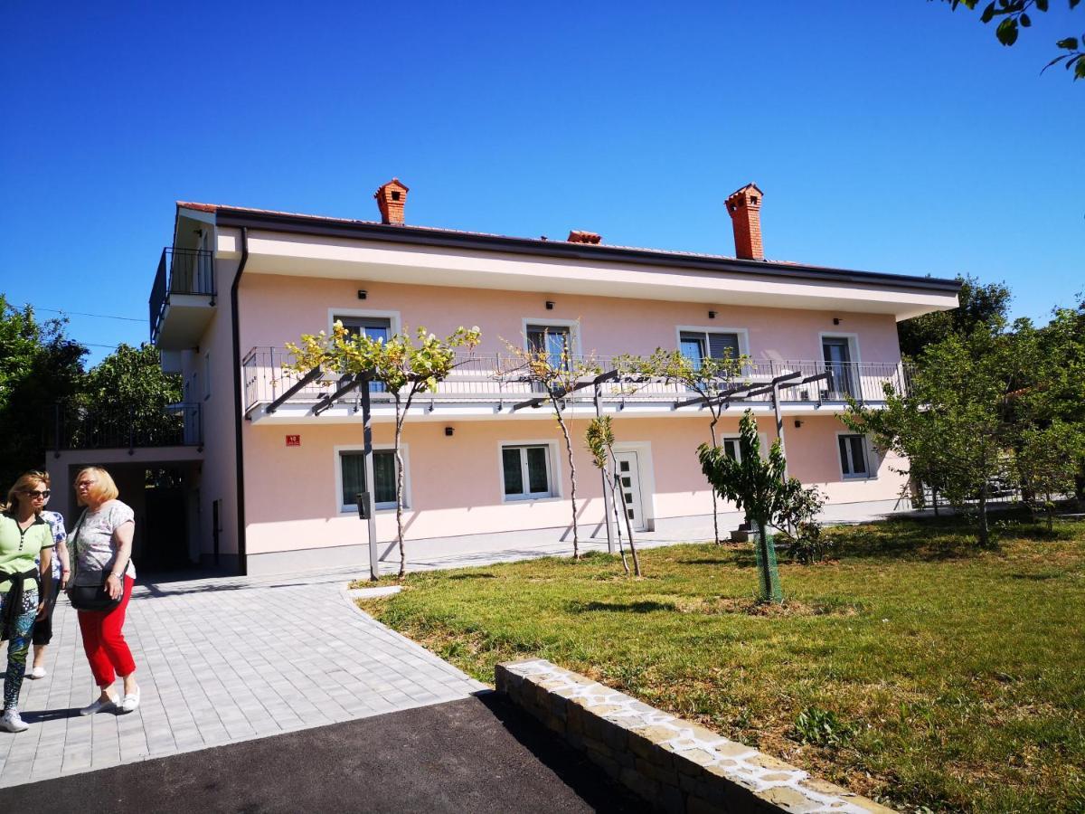 Apartments Relax Portoroz Bagian luar foto