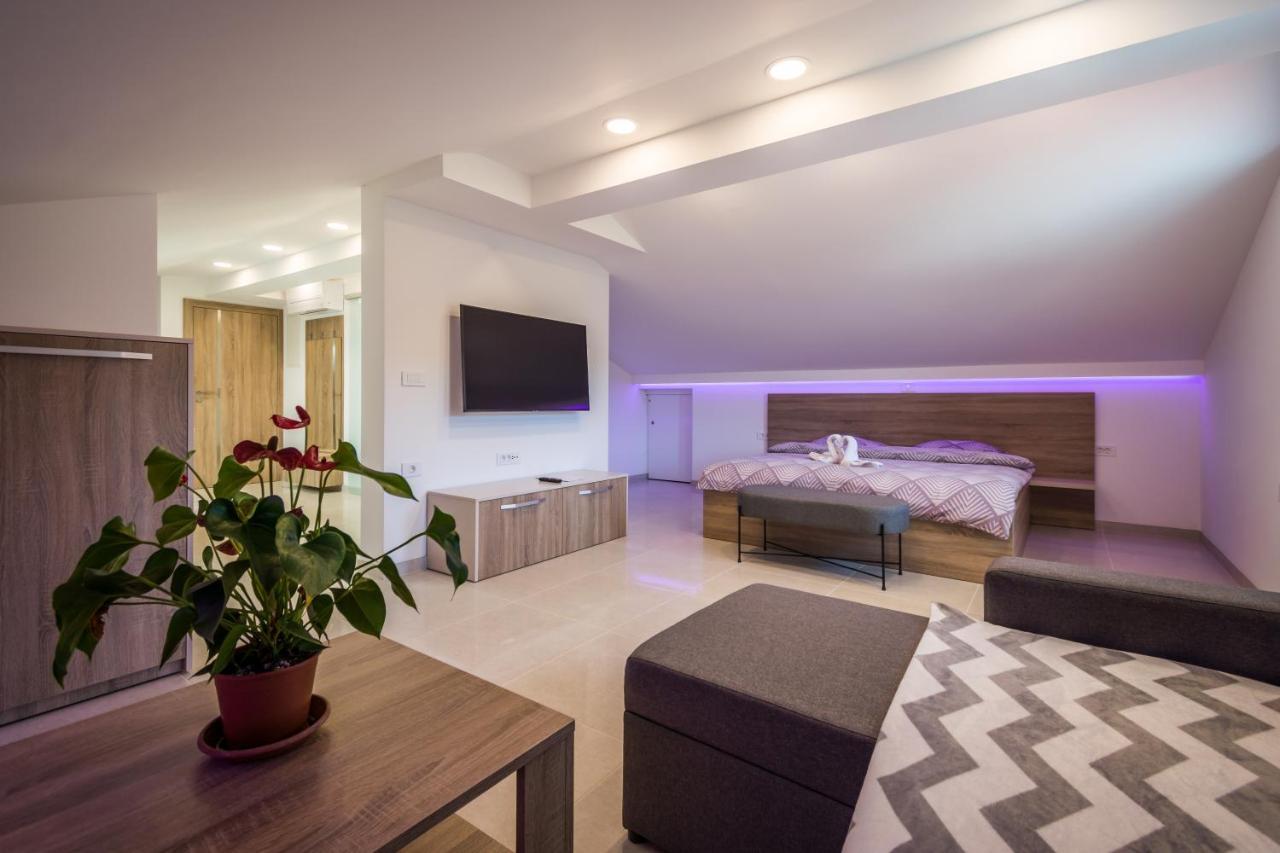 Apartments Relax Portoroz Bagian luar foto